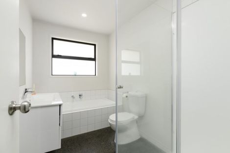 Photo of property in 9 Kahuparere Crescent, Pyes Pa, Tauranga, 3112