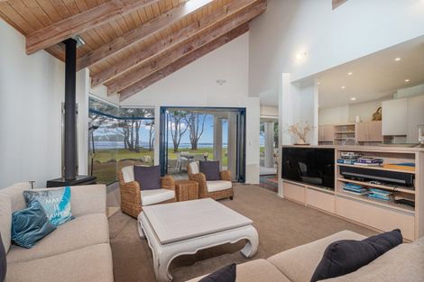 Photo of property in 8 Courtney Close, Pauanui, Hikuai, 3579