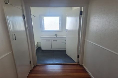 Photo of property in 1/21 Elizabeth Avenue, Papatoetoe, Auckland, 2025