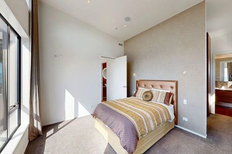 Photo of property in 49 Ashton Fitchett Drive, Brooklyn, Wellington, 6021