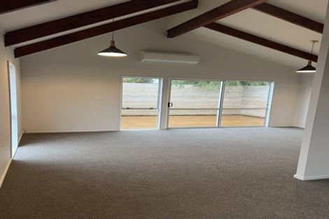 Photo of property in 38 Lilburn Crescent, Massey, Auckland, 0614