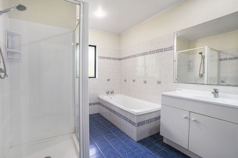 Photo of property in 40 Westview Court, Somerville, Auckland, 2014