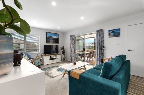 Photo of property in 110/11 Kamahi Crescent, Papamoa Beach, Papamoa, 3118