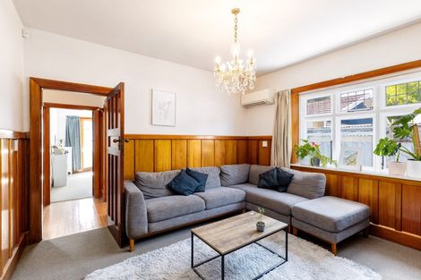 Photo of property in 136 North Avon Road, Richmond, Christchurch, 8013