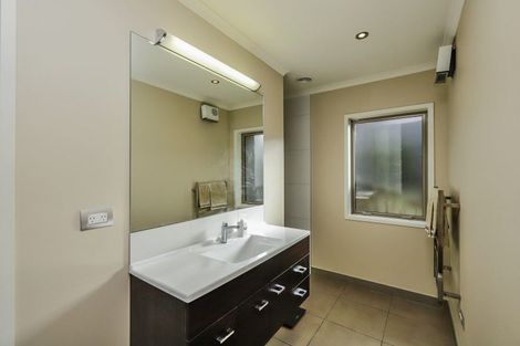 Photo of property in 3 Flers Place, Taradale, Napier, 4112