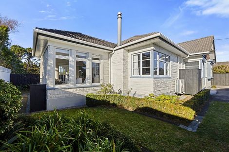 Photo of property in 1/187 Carrington Street, Lower Vogeltown, New Plymouth, 4310