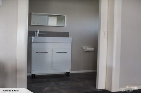 Photo of property in 91 Stottholm Road, Titirangi, Auckland, 0604