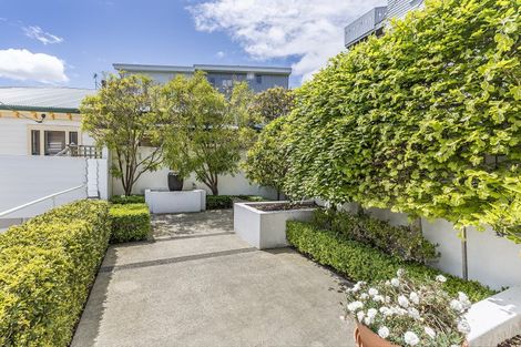 Photo of property in 29a Grass Street, Roseneath, Wellington, 6011