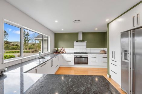 Photo of property in 1777 State Highway 16, Helensville, 0875