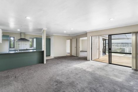Photo of property in 24 Sheddings Lane, East Tamaki, Auckland, 2016