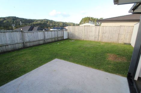 Photo of property in 23 Raymond Grace Avenue, Huapai, Kumeu, 0810