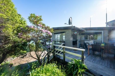 Photo of property in 35 Kingfisher Road, Takamatua, 7581