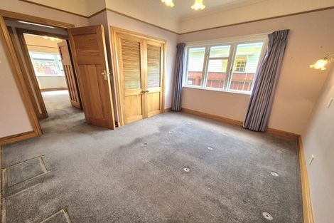 Photo of property in 22 Rossiter Avenue, Waterloo, Lower Hutt, 5011