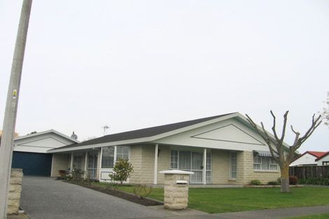 Photo of property in 15 Lowther Place, Taradale, Napier, 4112