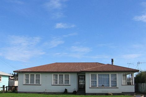 Photo of property in 14 Shamrock Street, Levin, 5510