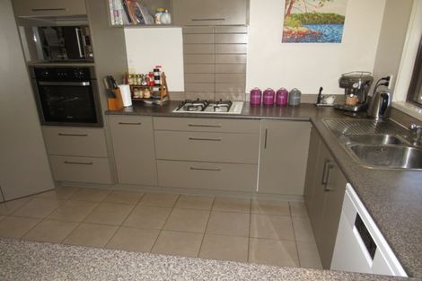 Photo of property in 4 Heritage Close, Whitianga, 3510