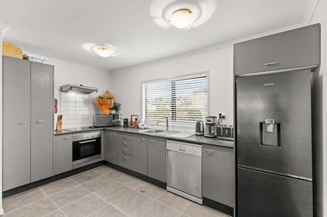 Photo of property in St Claire Village, 75/172 Mcleod Road, Te Atatu South, Auckland, 0610