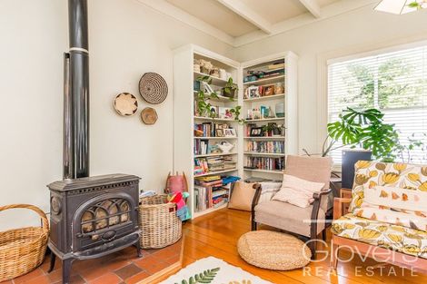 Photo of property in 11 Huia Road, Titirangi, Auckland, 0604