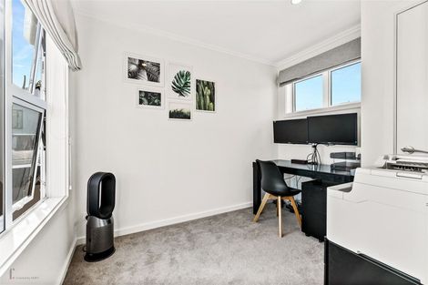 Photo of property in 13 Frances Bryers Road, Hobsonville, Auckland, 0616