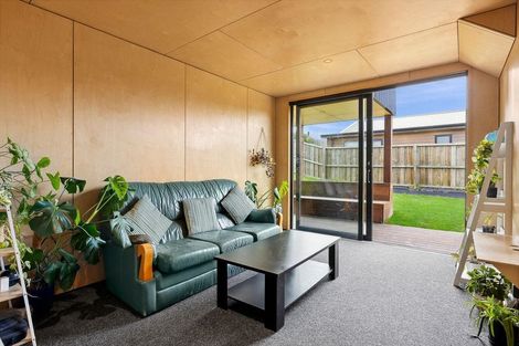 Photo of property in 41 Mount Linton Avenue, Wanaka, 9305