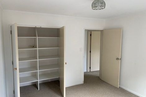 Photo of property in 1/18 Peach Road, Glenfield, Auckland, 0629