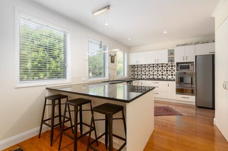 Photo of property in 1 Twin Oaks Drive, Tamahere, Hamilton, 3283