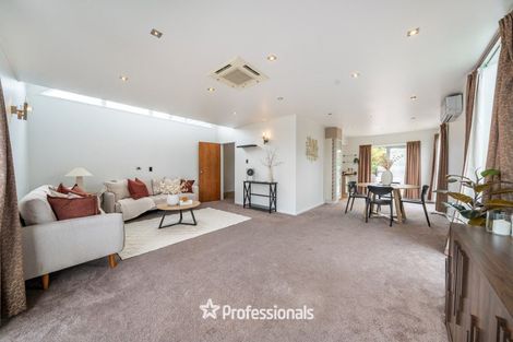 Photo of property in 3 Lone Tree Grove, Kelson, Lower Hutt, 5010