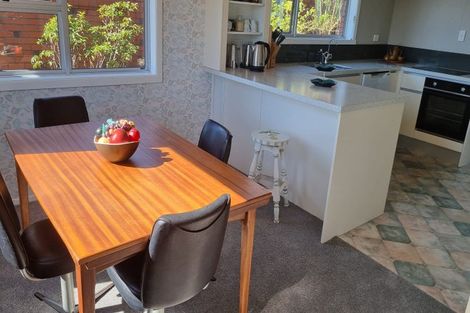 Photo of property in 9 Severn Place, Spotswood, New Plymouth, 4310