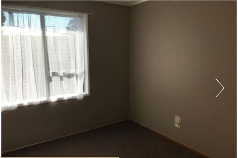 Photo of property in 11 Medina Place, Half Moon Bay, Auckland, 2012