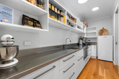 Photo of property in 129rd Moffat Road, Bethlehem, Tauranga, 3110