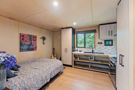 Photo of property in 76 Parenga Road, Hautere, Otaki, 5582