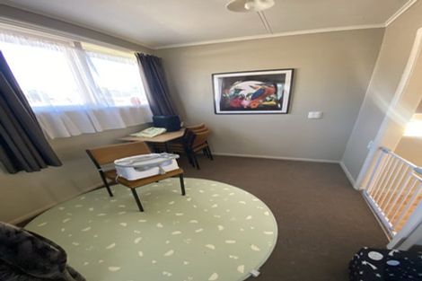 Photo of property in 29 Montgomery Crescent, Bader, Hamilton, 3206