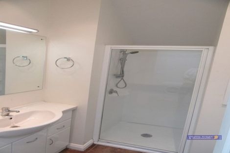 Photo of property in 1 Piko Crescent, Riccarton, Christchurch, 8041