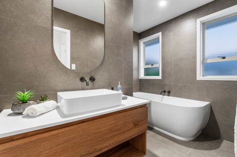 Photo of property in 39 Crane Street, Mount Maunganui, 3116