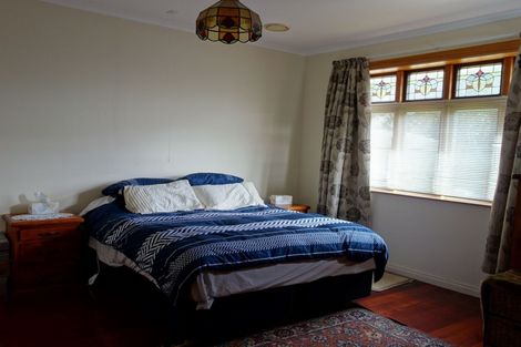 Photo of property in 101 Endeavour Street, Lyall Bay, Wellington, 6022