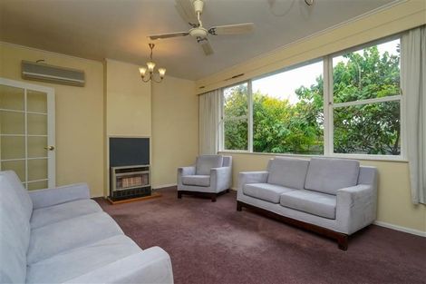 Photo of property in 1 Moana Avenue, Bayswater, Auckland, 0622