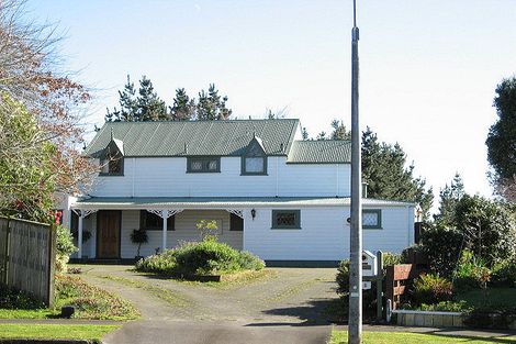 Photo of property in 5 Mcdonald Place, Marton, 4710