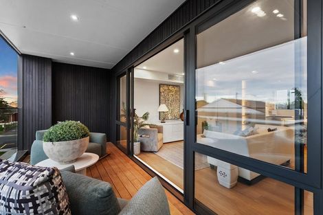 Photo of property in 13b Dominion Street, Takapuna, Auckland, 0622