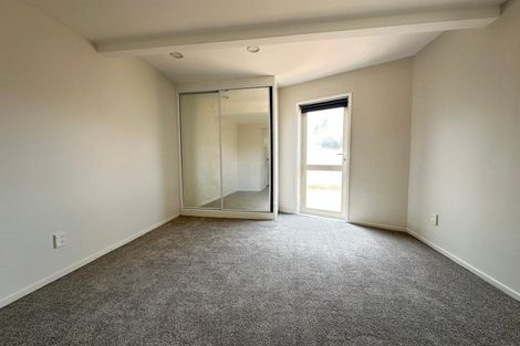 Photo of property in 47a Taikata Road, Te Atatu Peninsula, Auckland, 0610