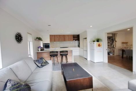 Photo of property in 5 Laurel Oak Drive, Schnapper Rock, Auckland, 0632