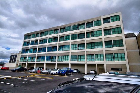 Photo of property in Royal Court Apartments, 1193unit Hinemoa Street, Rotorua, 3010