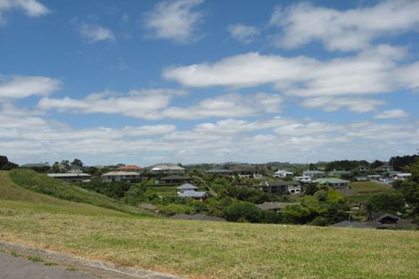 Photo of property in 30 Landscape Road, Pukekohe, 2120