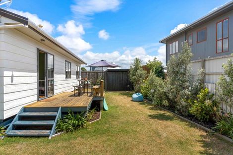 Photo of property in 129b Barbara Avenue, Whangamata, 3620