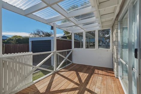 Photo of property in 2/202 Sawyers Arms Road, Bishopdale, Christchurch, 8053