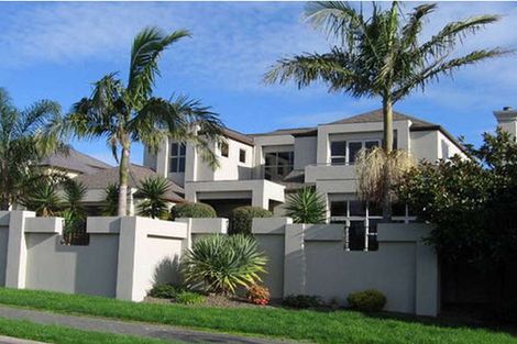 Photo of property in 27 Haven Crest, Somerville, Auckland, 2014