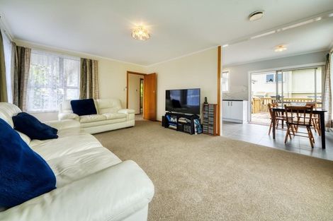 Photo of property in 47 Hartley Terrace, Massey, Auckland, 0614