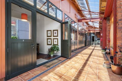 Photo of property in Courtenay Mews Apartments, 14u7 Alpha Street, Te Aro, Wellington, 6011