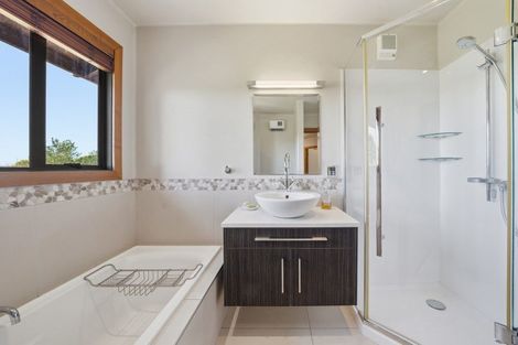 Photo of property in 7 Ivory Gardens, Rangiora, 7400