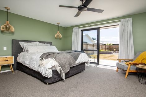Photo of property in 8 Wycliffe Place, Solway, Masterton, 5810