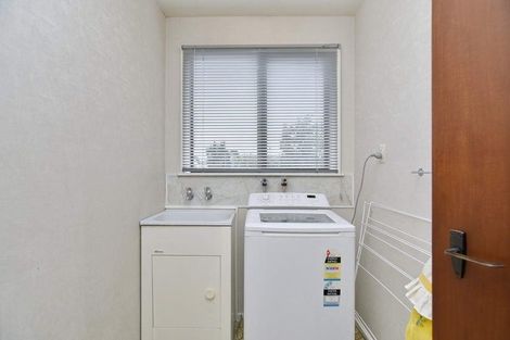 Photo of property in 2a Kinley Street, Rangiora, 7400